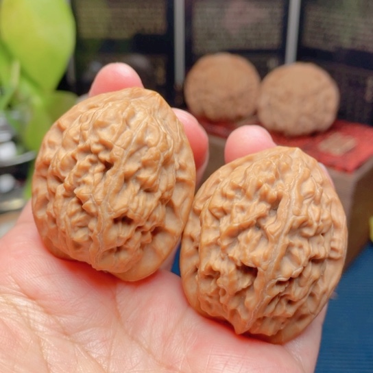 文玩核桃吊坠35红莲