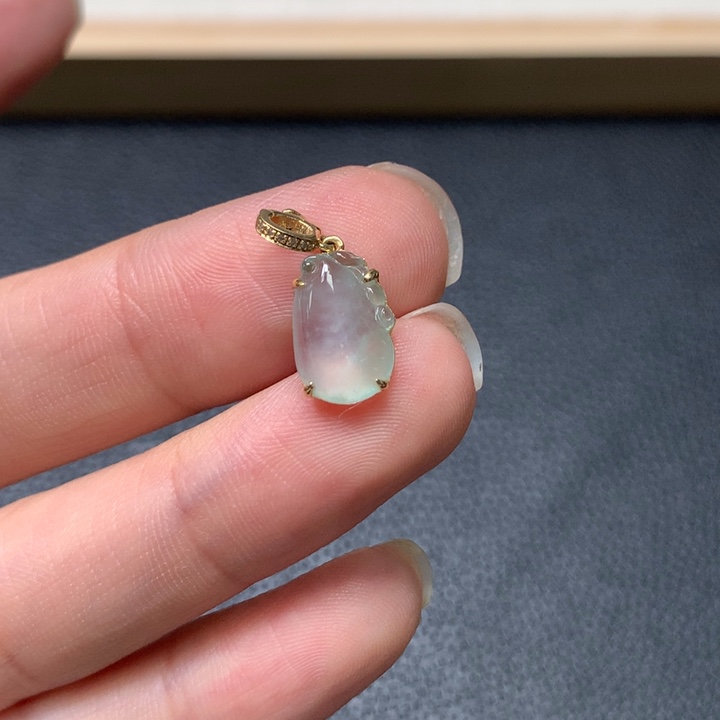 18K金镶嵌手链翡翠18k金镶嵌缅甸翡翠