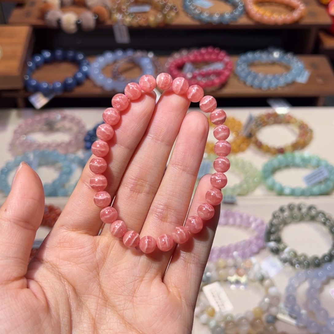 菱锰矿（红纹石）未镶嵌手串7m冰种蕾丝红纹石