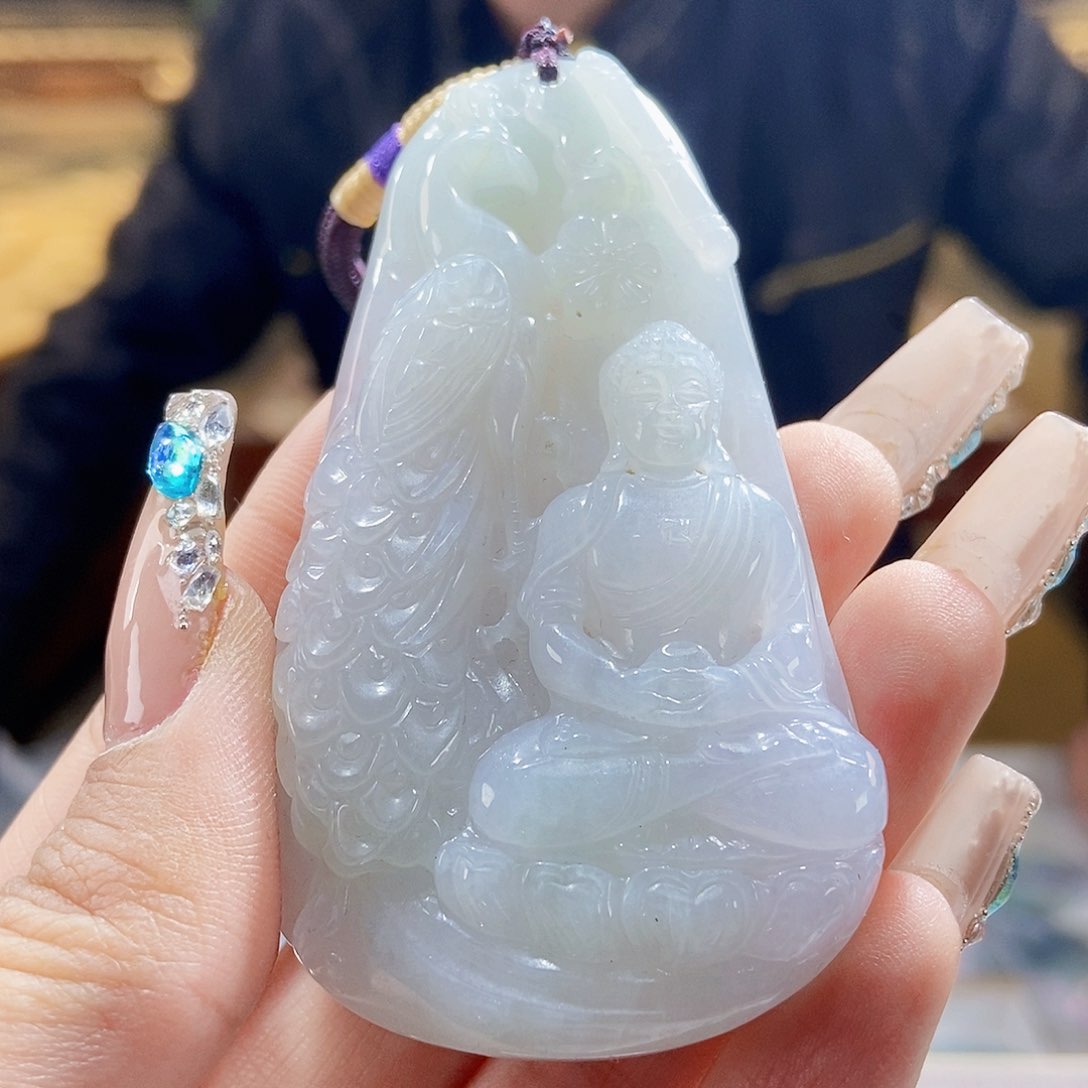 翡翠颈饰未镶嵌翡翠m