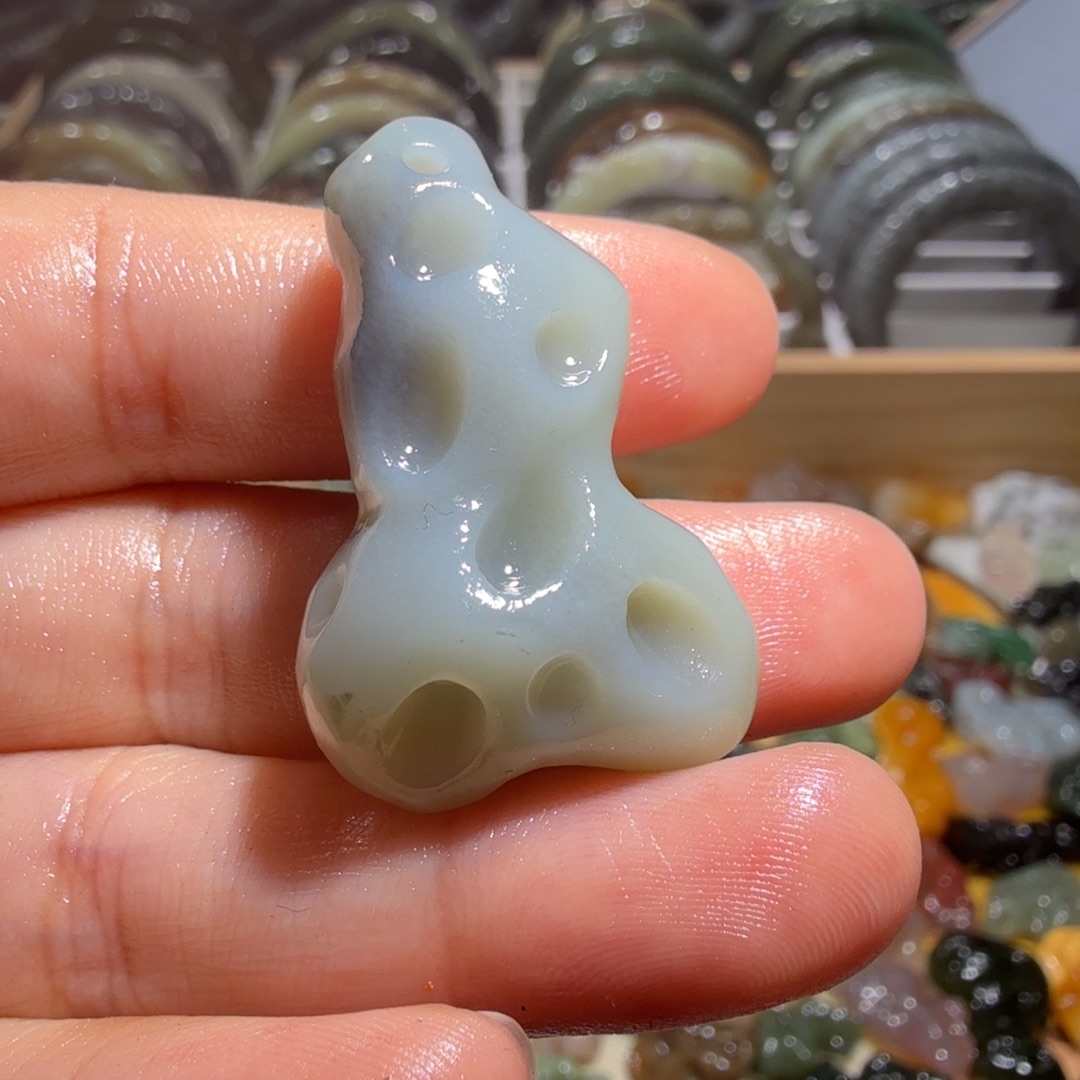 和田玉未镶嵌珠宝奇石