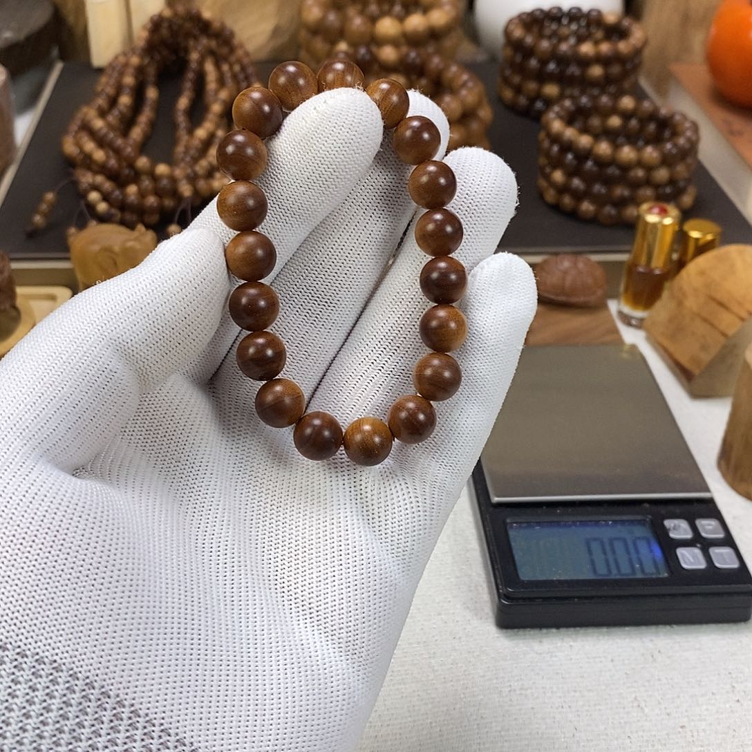 檀香木其他老山檀回流料1.0单圈沉水