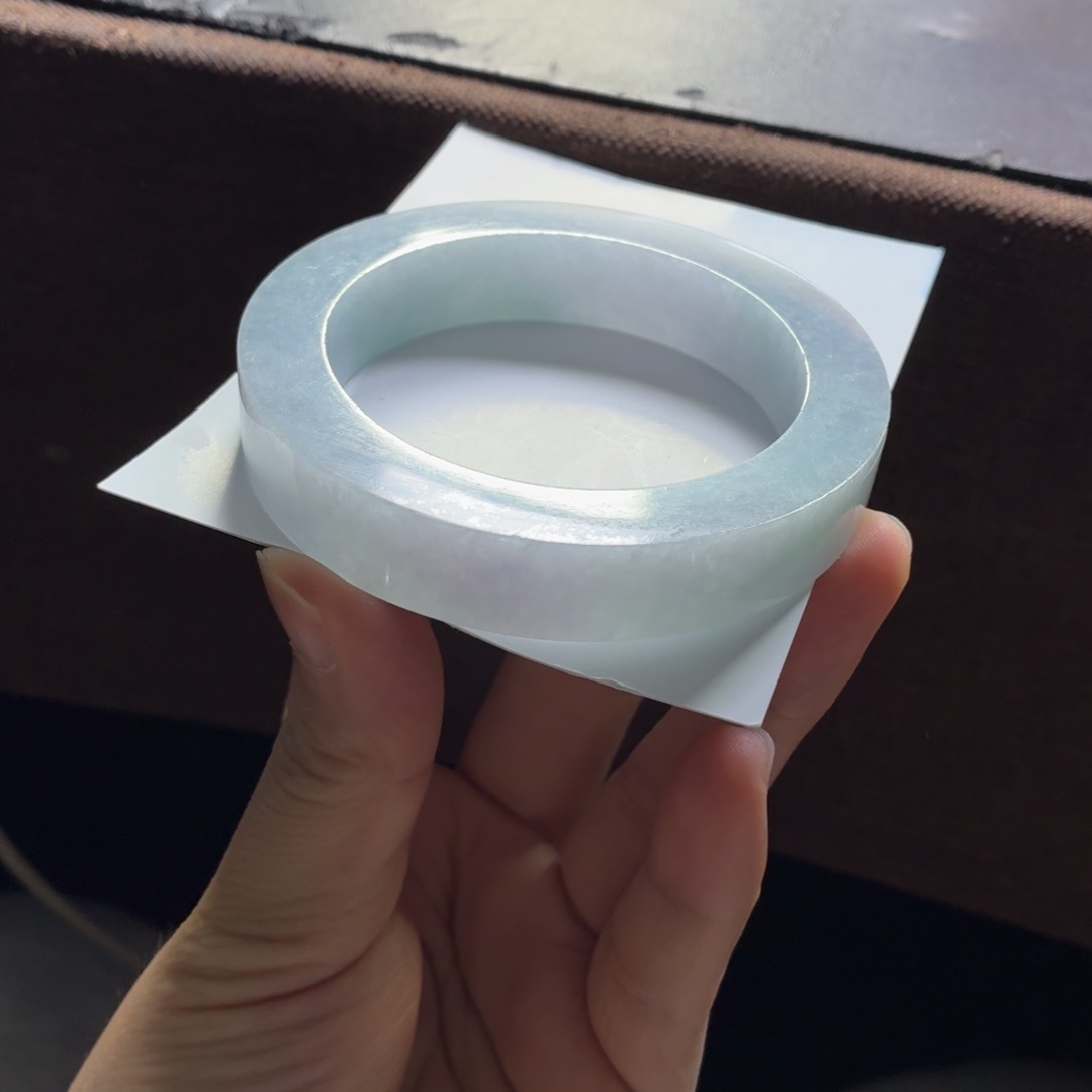 我***梅定制翡翠未镶嵌翡翠