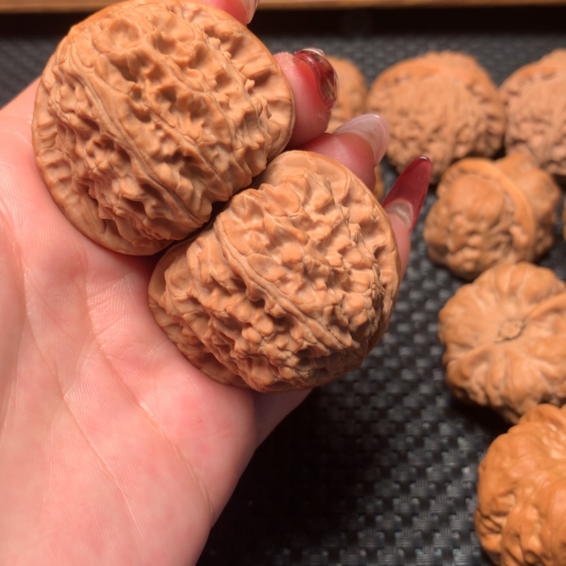 【闪购商品】文玩核桃吊坠球白