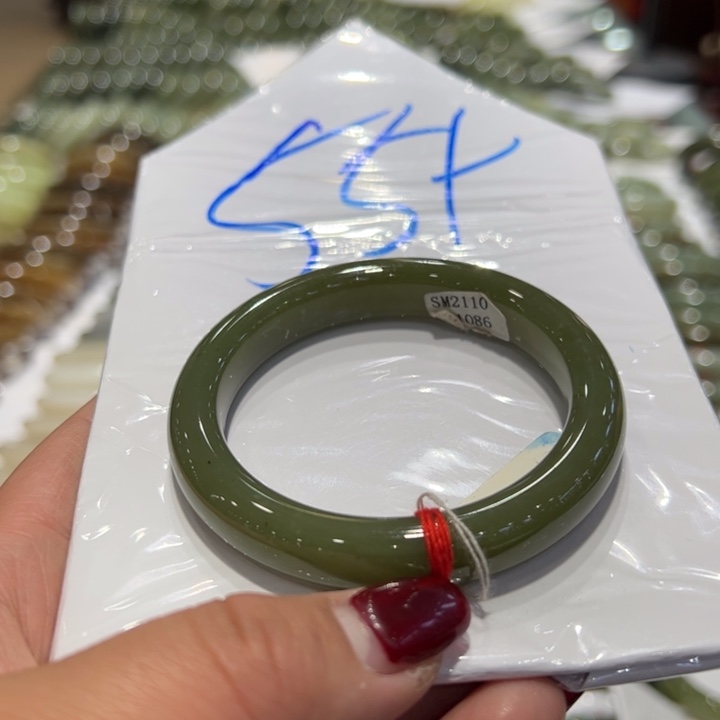 和田玉（糖玉）手镯未镶嵌小*