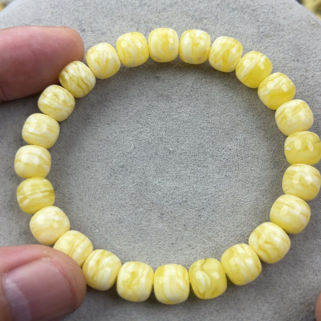 蜜蜡未镶嵌手串俄料同料瓷白虎皮千层9*8.2腕口17+