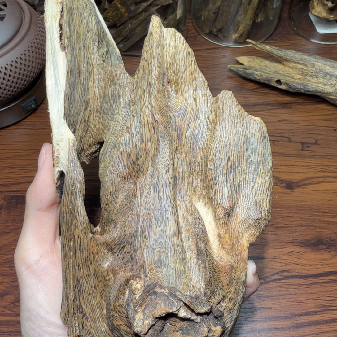 b***l沉香沉香碎屑奇楠沉香海南大山老虫漏141克