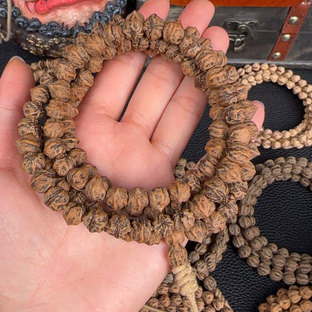 6***.吊坠柏香籽/百香籽