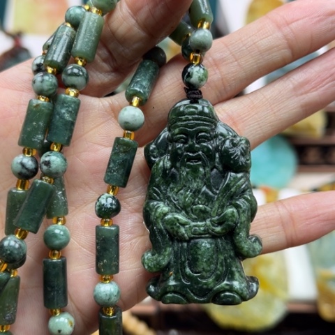 岫玉挂件未镶嵌挂件