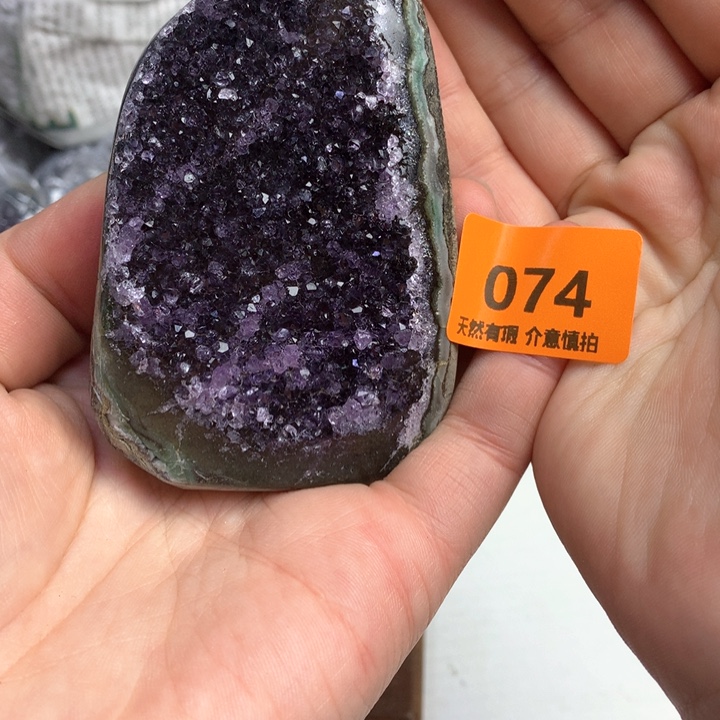 紫晶大型摆件（非配饰）未镶嵌