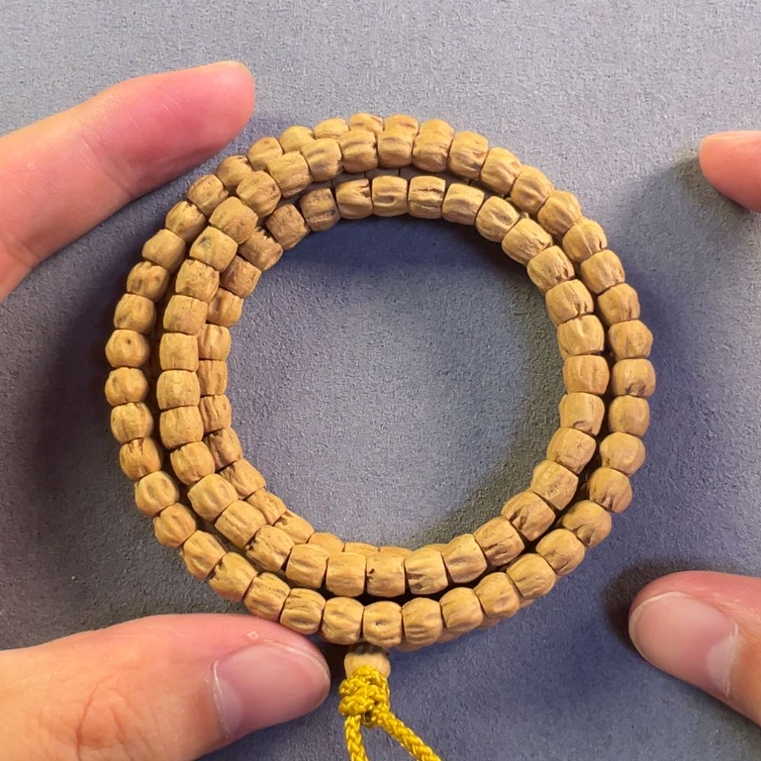 【闪购商品】吊坠柏香籽/百香籽热振桶装方块顺鬼1号