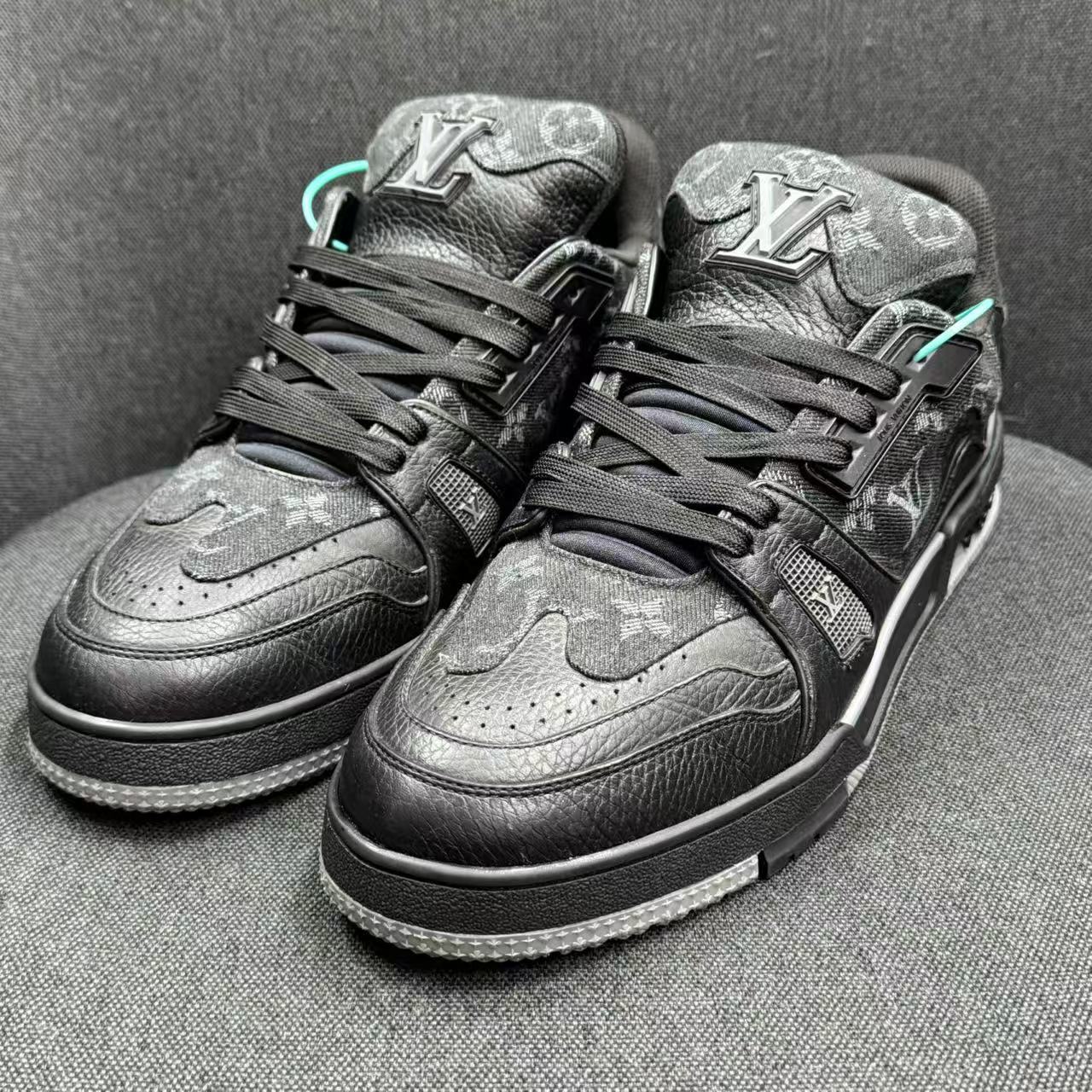 99新 LouisVuitton/路易威登 新款nigo黑牛仔拼接trainer奢鞋