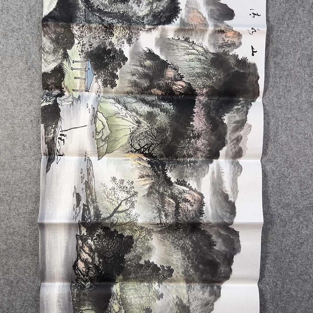 国画637 花鸟在树丛的顶端鸣叫叫声响