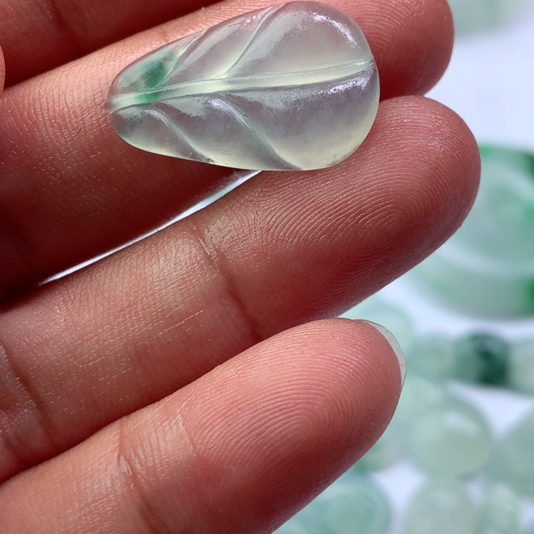 定制翡翠未镶嵌包工