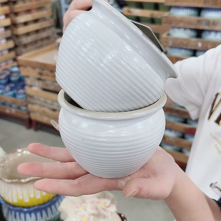 有孔.凑满10元发货多肉陶瓷花盆！