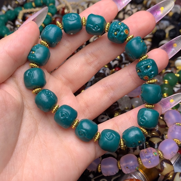 珍***米玛瑙/玉髓未镶嵌发一条