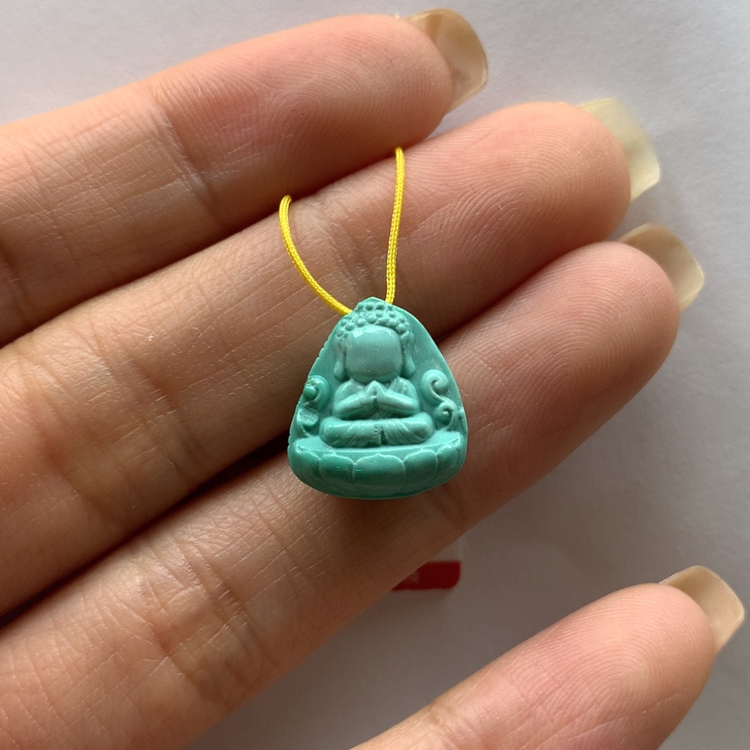 绿松石配饰未镶嵌