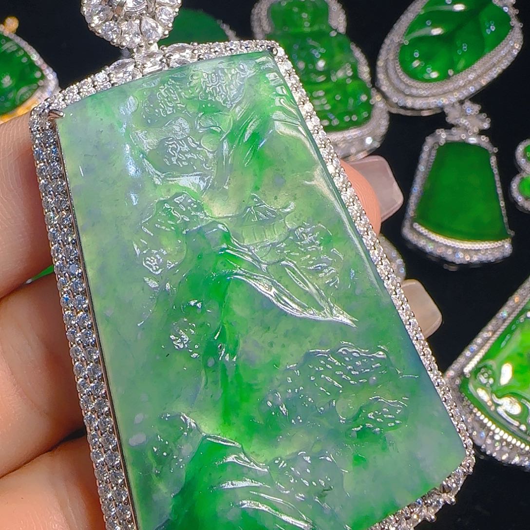 翡翠吊坠(赠链)银S925镶嵌