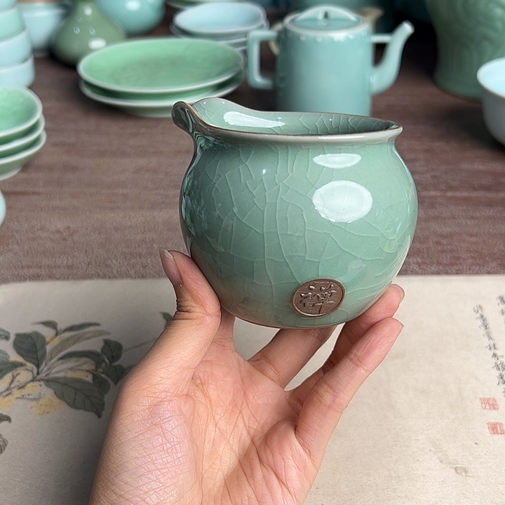龙泉云间青瓷小米茶器