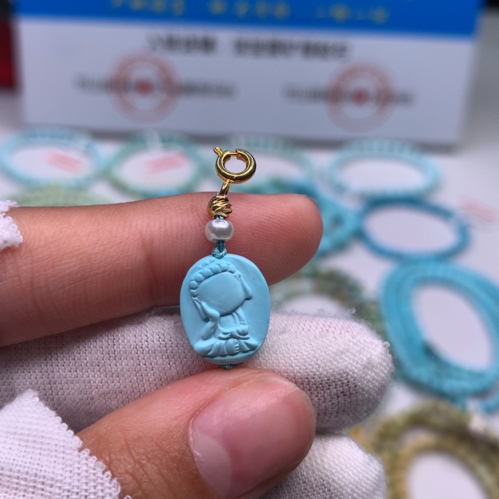 绿松石配饰未镶嵌