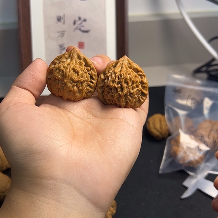 文玩核桃把件龙门