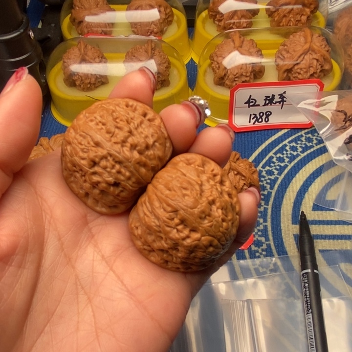 吊坠桃核铁锤40全品