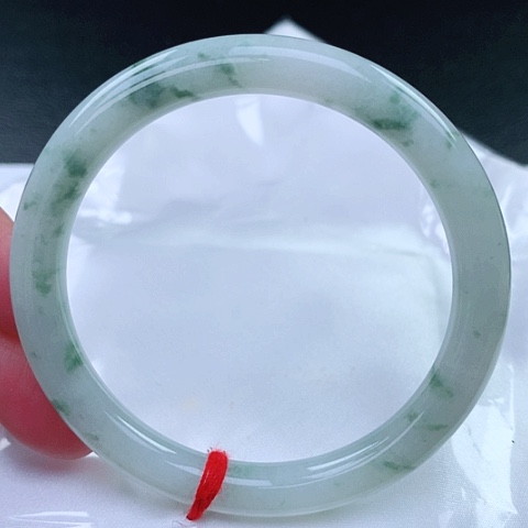 翡翠手镯（圆镯）未镶嵌72号