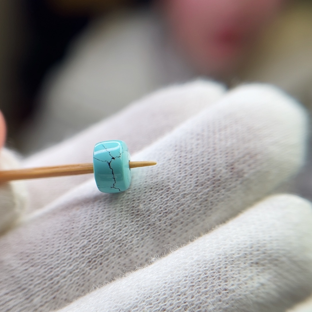 绿松石珠宝奇石未镶嵌7.4