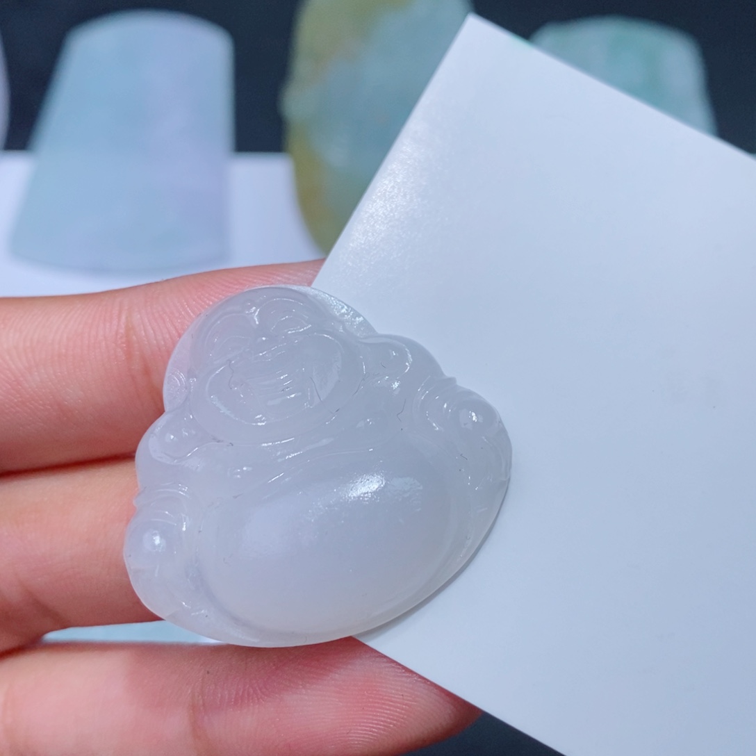 定制翡翠吊坠未镶嵌