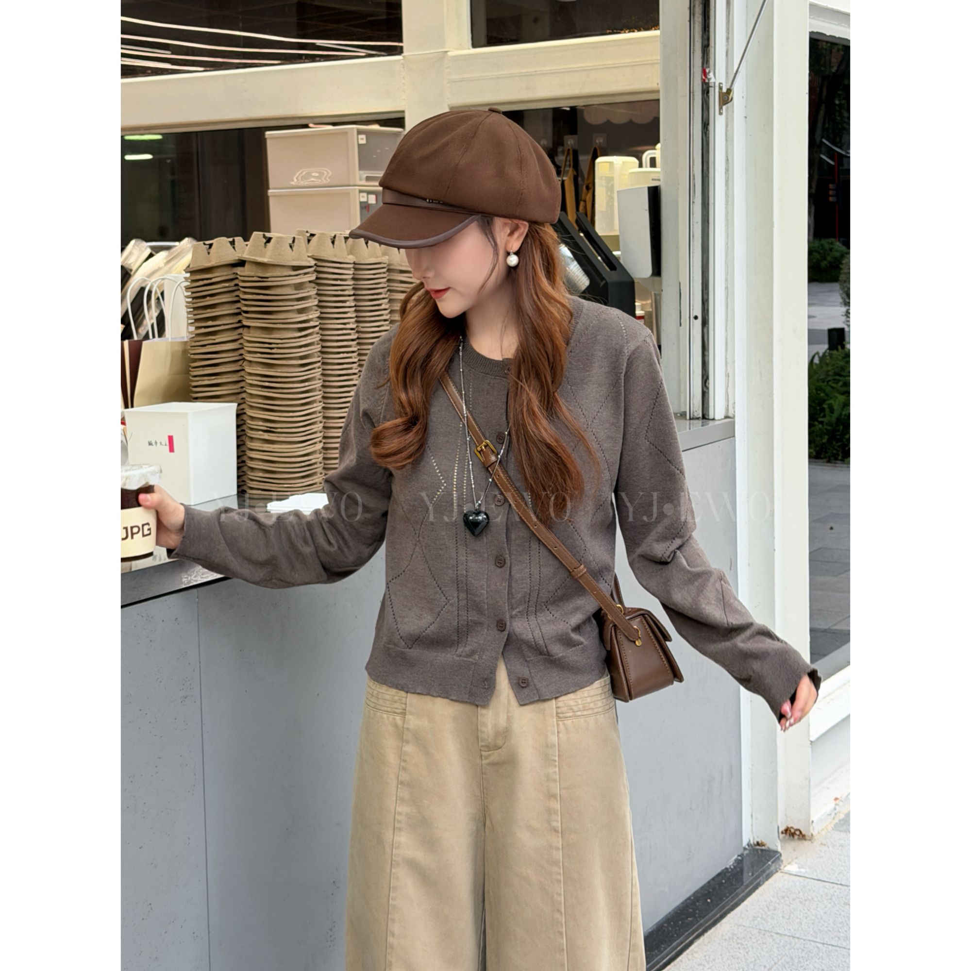 【现货】秋季新款纯色常规圆领复古百搭毛衣-YJ1014