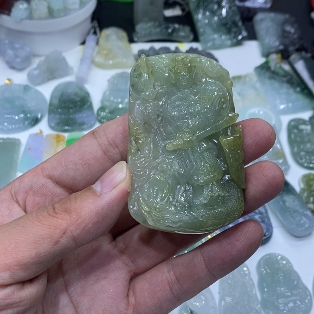 翡翠未镶嵌吊坠(不含链)赵子龙