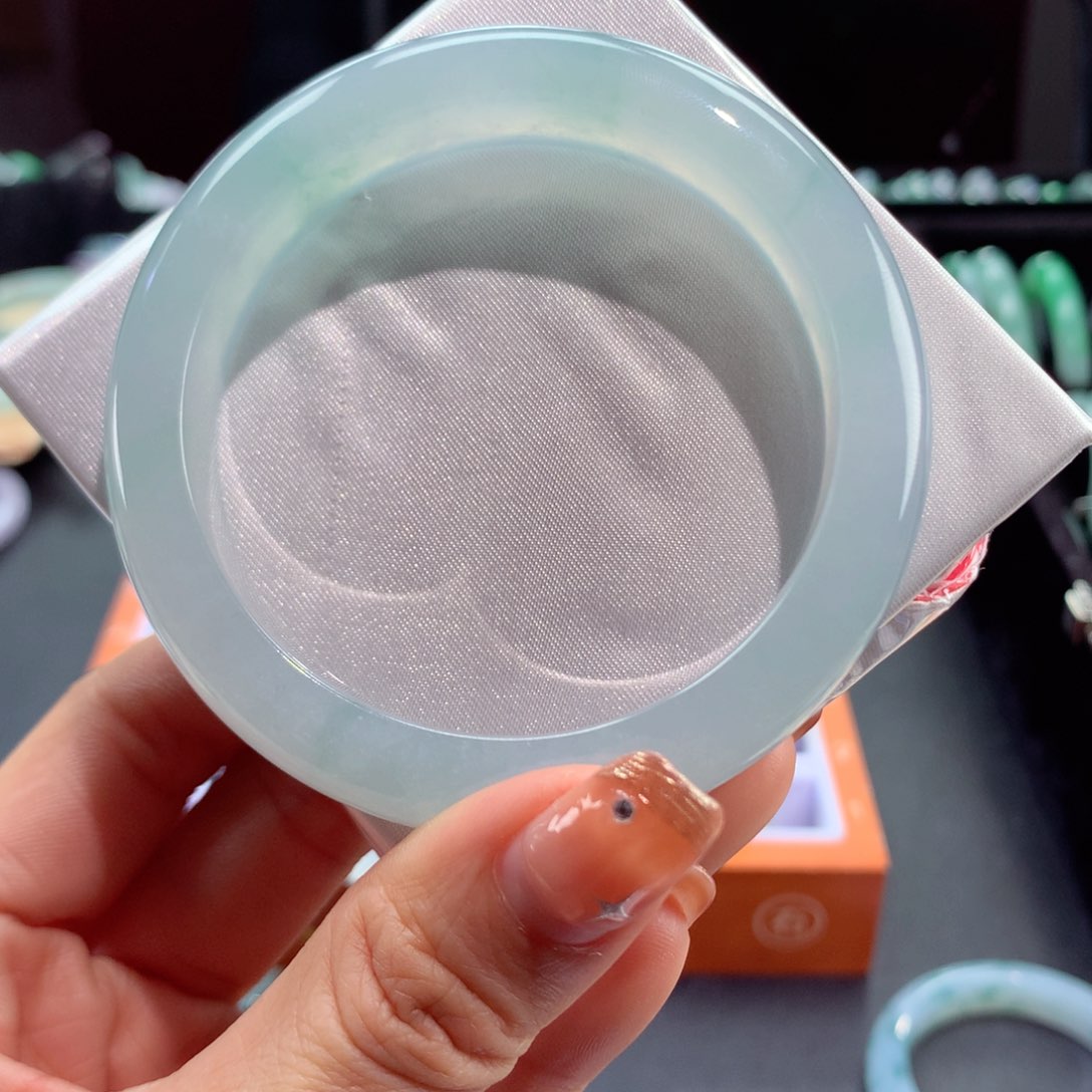 翡翠手镯未镶嵌40号