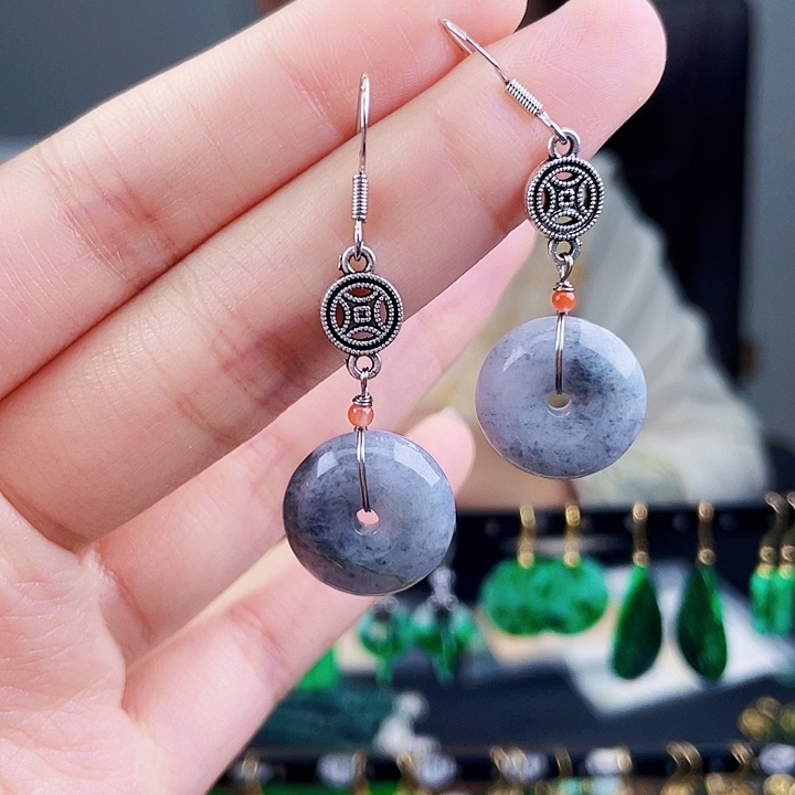 翡翠耳饰未镶嵌饰品