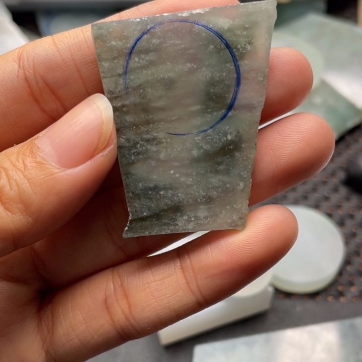 定制翡翠未镶嵌片料定制不退不换