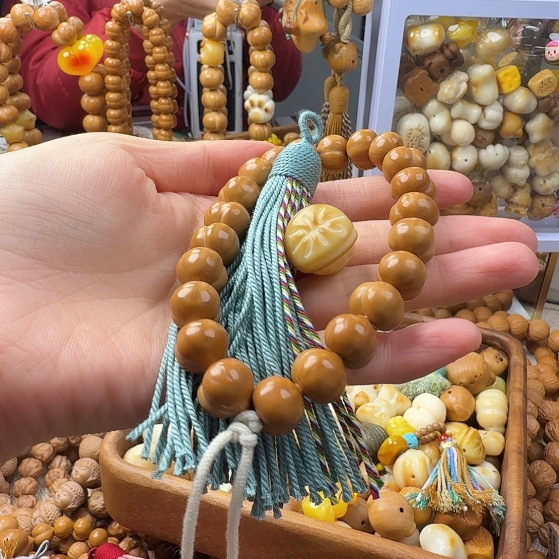 ****.菩提籽类猴头手串