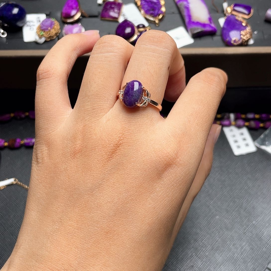 苏纪石（舒俱来）银S925镶嵌戒指