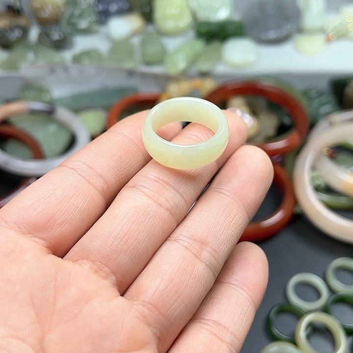 【闪购商品】和田玉颈饰未镶嵌