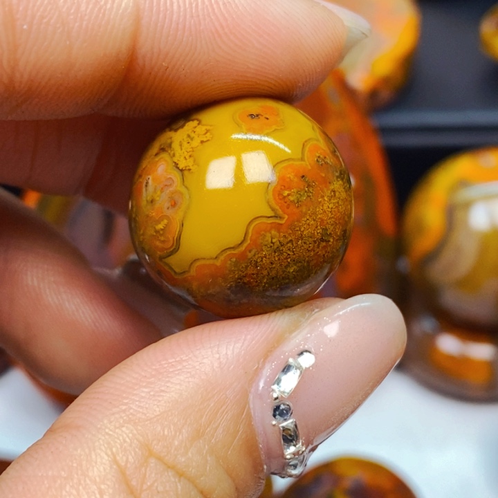 1****玛瑙/玉髓未镶嵌玛瑙