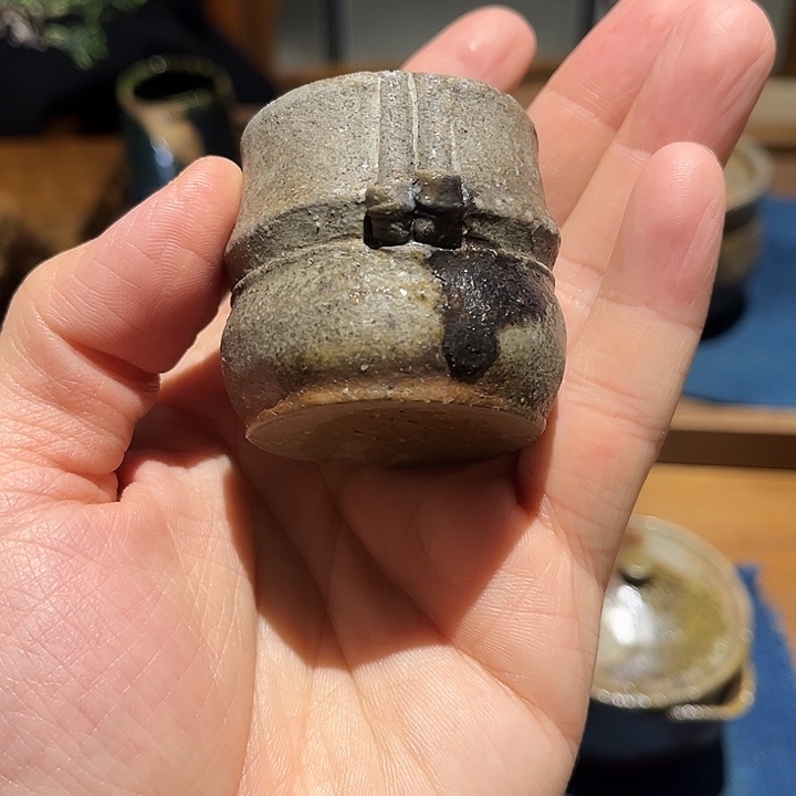 盖碗曾意气  一马凉州