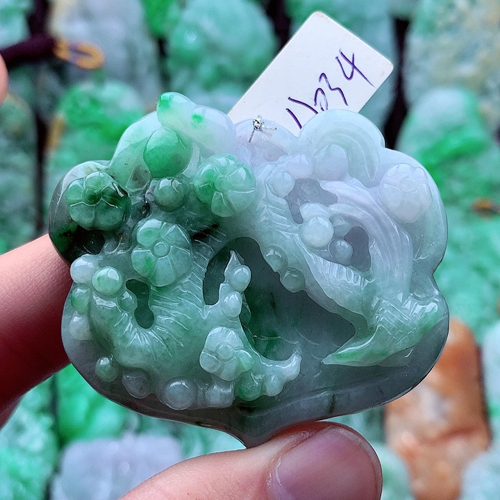 翡翠吊坠(不含链)未镶嵌