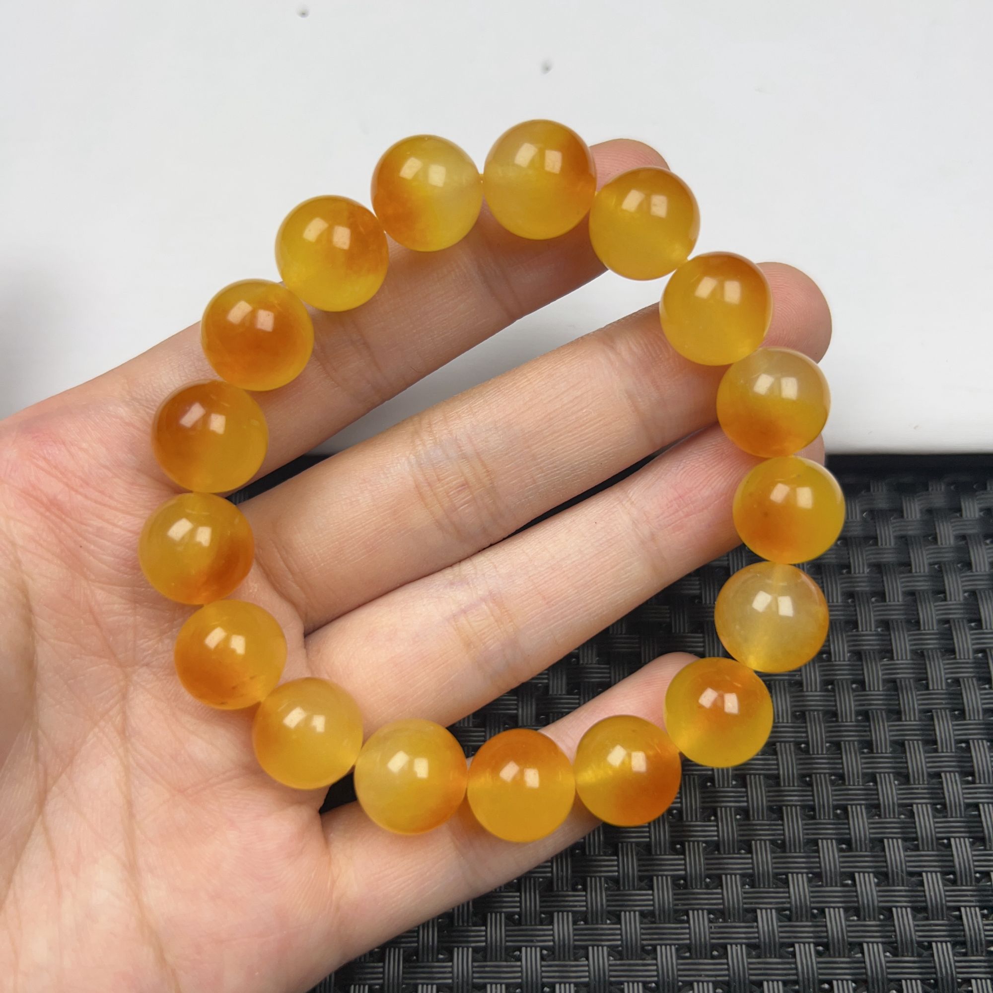 z67冰飘黄花手串12m时尚气质精美男女百搭