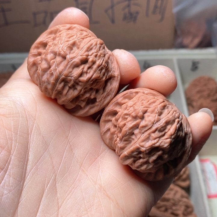 文玩核桃吊坠磨盘