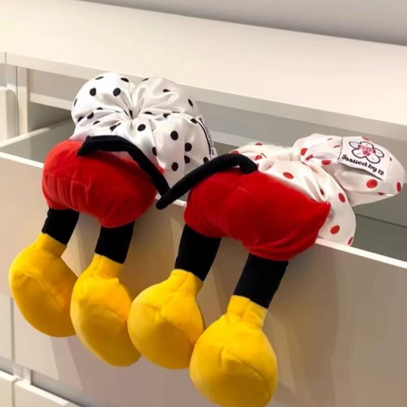 2025春夏卡通箱包挂饰630-638半手工钥匙挂饰车挂饰