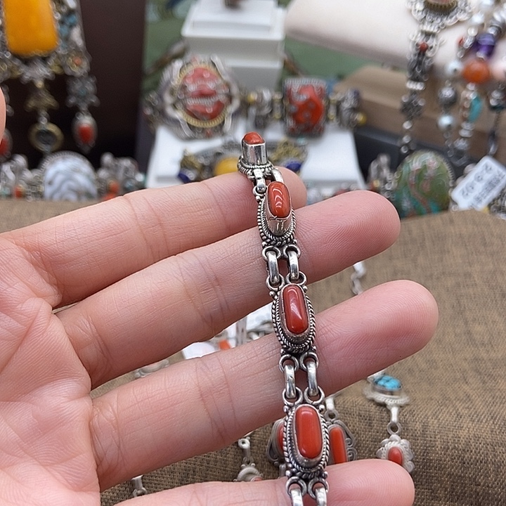 羽毛坤尼泊尔手工制作