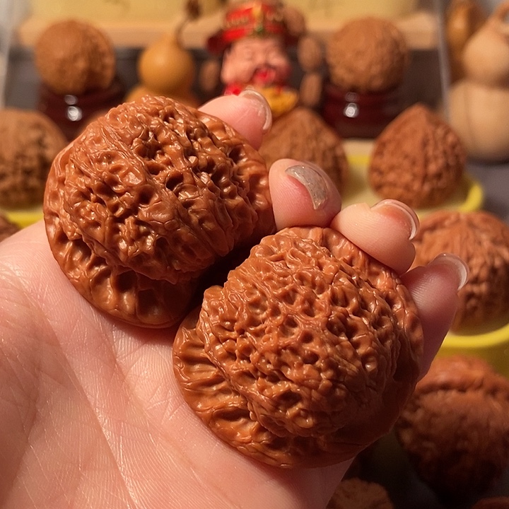 吊坠文玩核桃41血麒麟