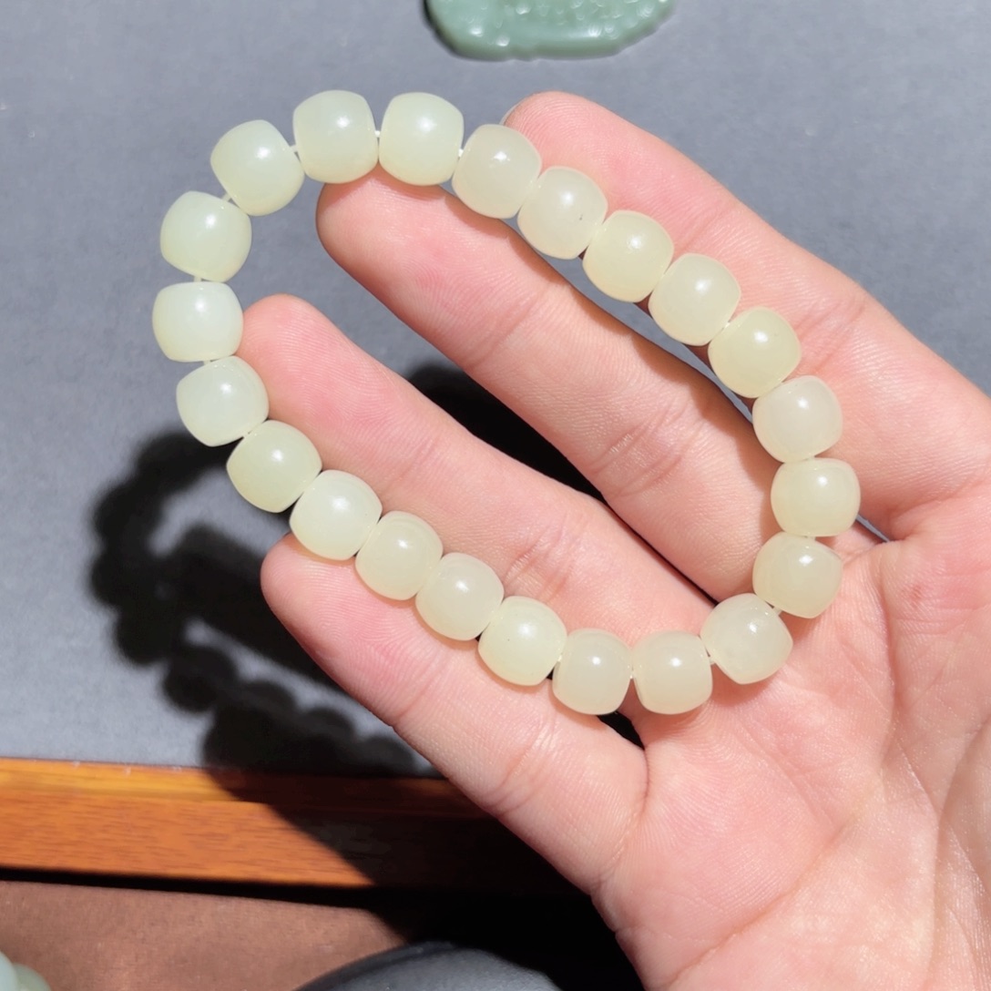 和田玉手链未镶嵌