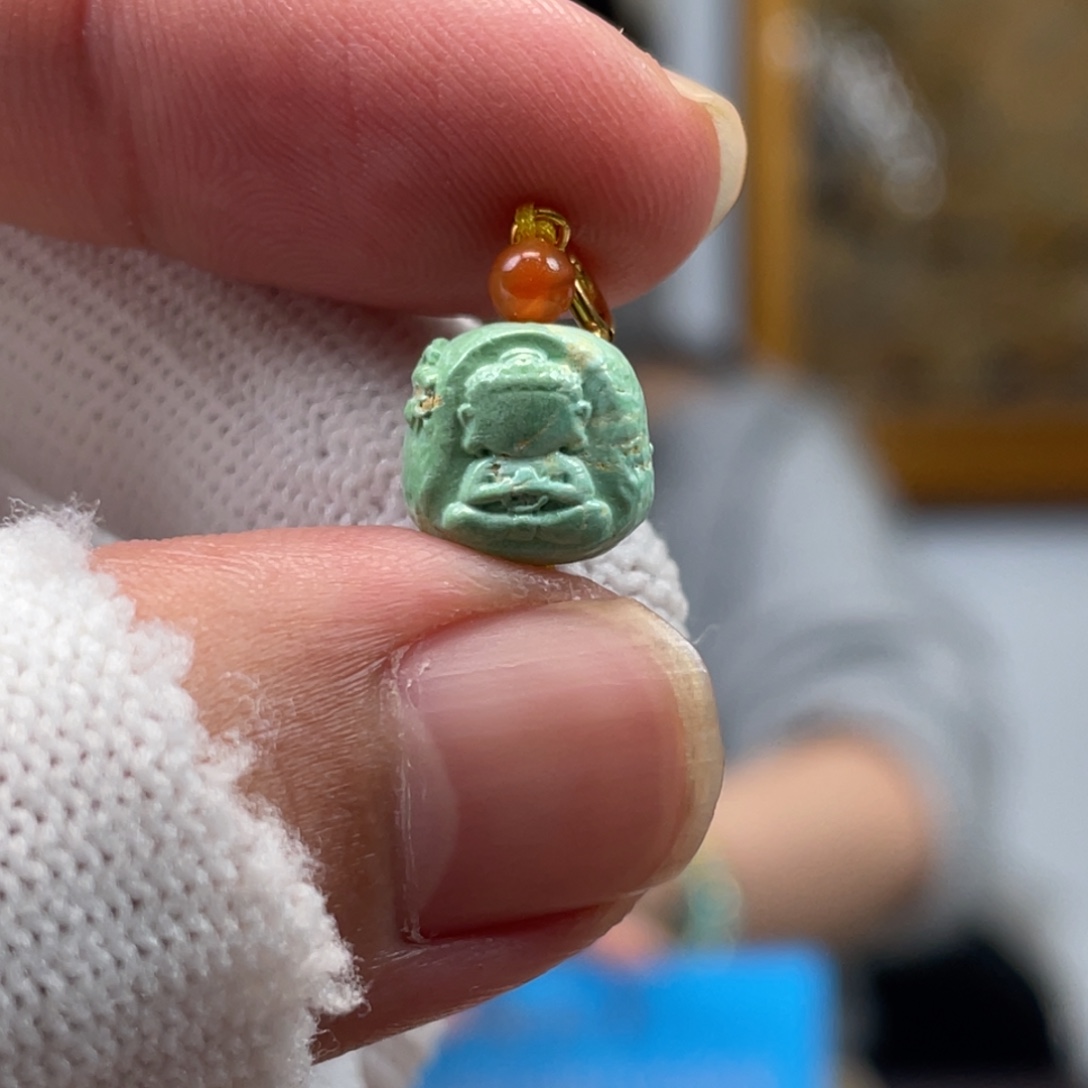 绿松石未镶嵌挂件