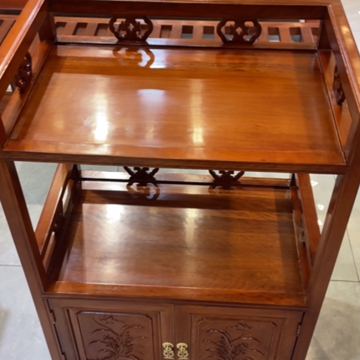 【闪购商品】花梨木类储物柜123455678899