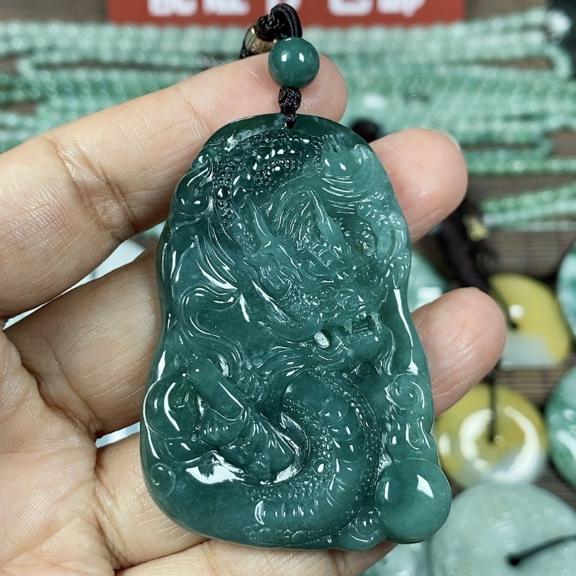 【闪购商品】翡翠颈饰未镶嵌玉吊坠翡翠玉随性龙牌
