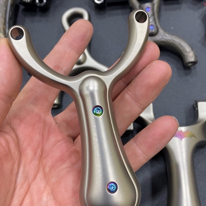 逸***致80钛合金疾风单卡